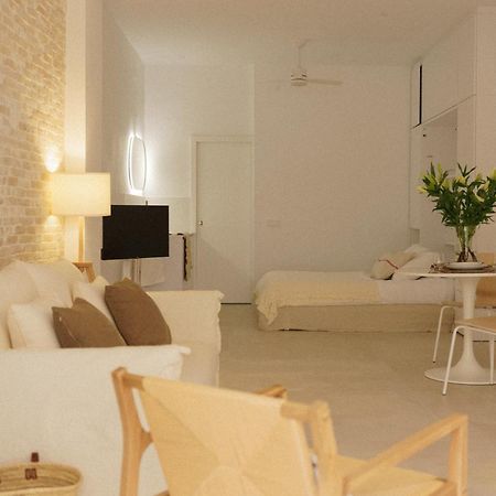 Luca Oliva Homes Riverside Studio Sevilha Exterior foto